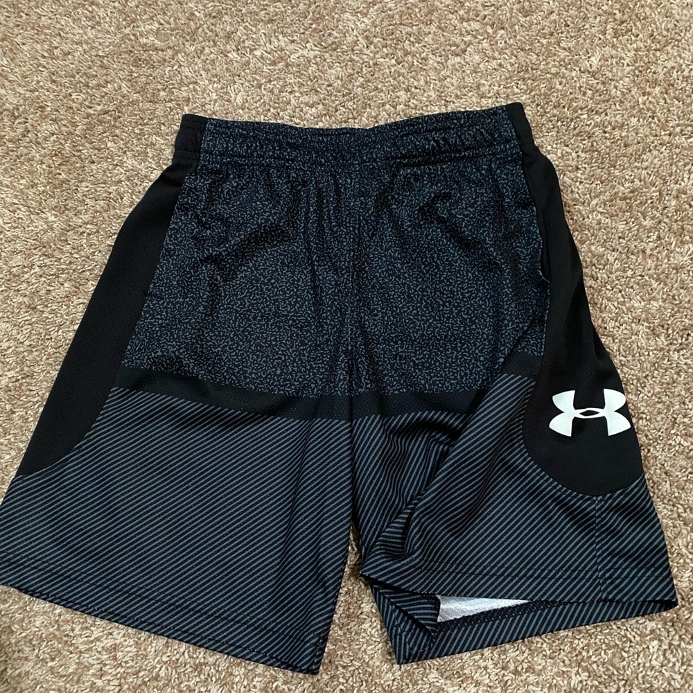 Youth under Armour shorts